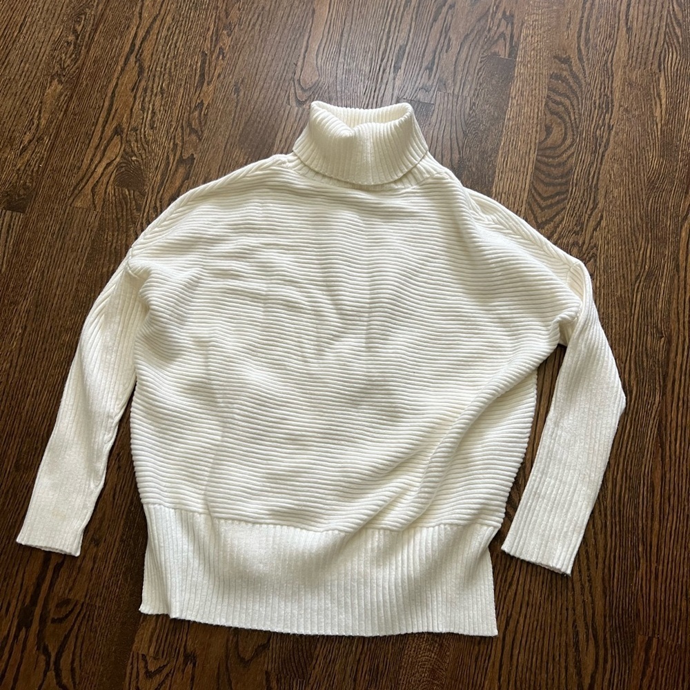 Cozy Cream Turtleneck Sweater - Picture 2 of 2